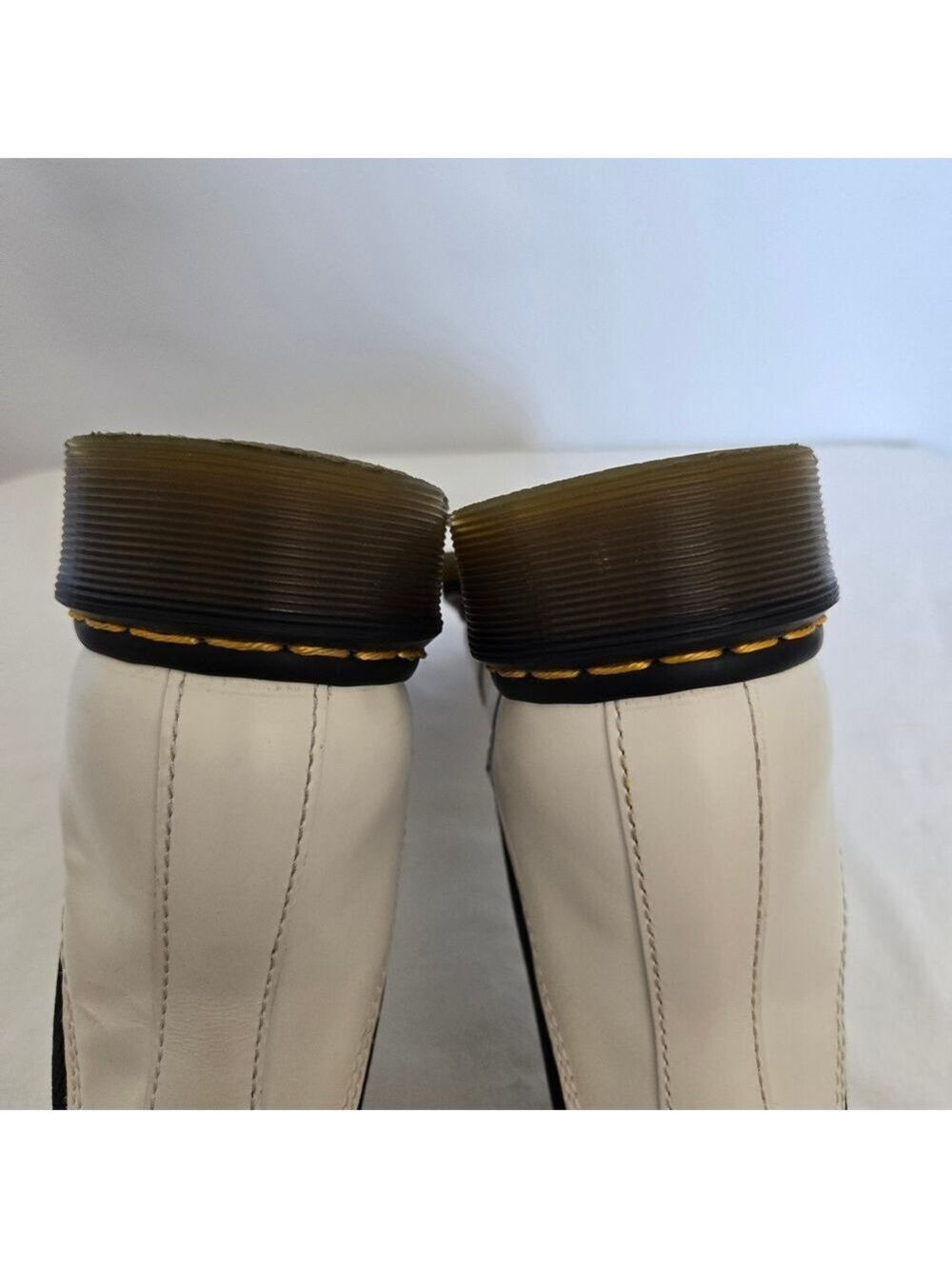 DOC MARTEN'S 2976 CHELSEA BOOTS SMOOTH LEATHER WHITE UNISEX WOMEN 7/ MEN 6 - Picture 12 of 16